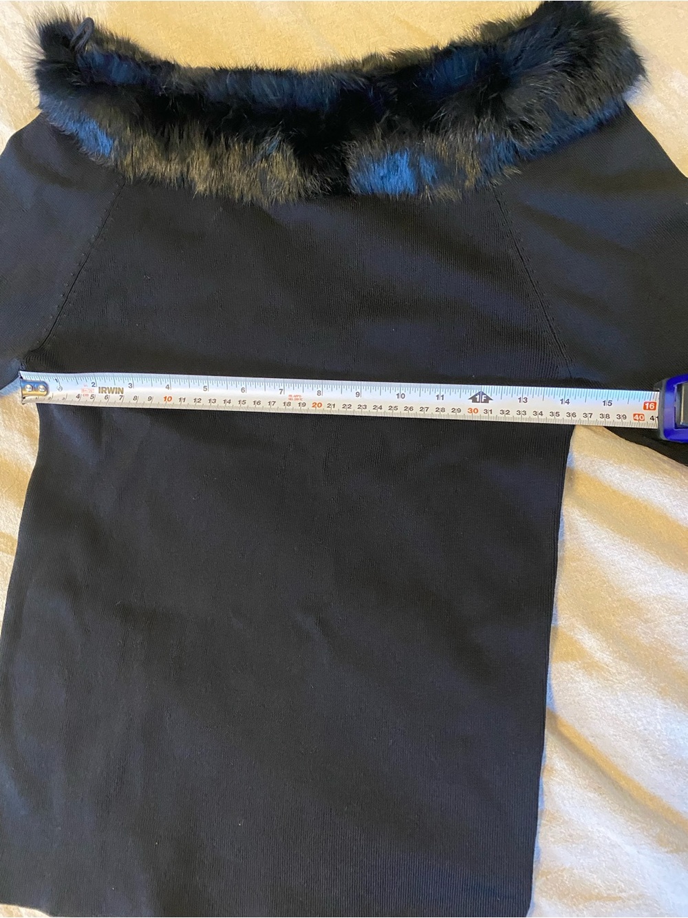 Y2K Bianca nygard Black Off-the-Shoulder Sweater with real Fur Trim - Picture 4 of 10